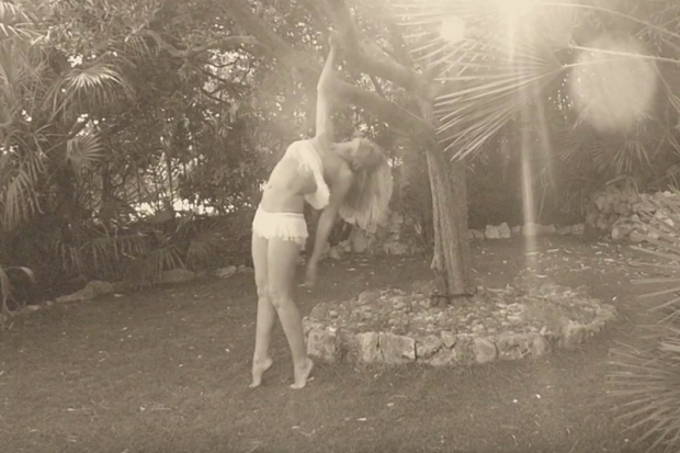 Kylie + Garibay – Black And White feat. Shaggy