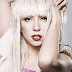 Lady Gaga – Brit awards performance