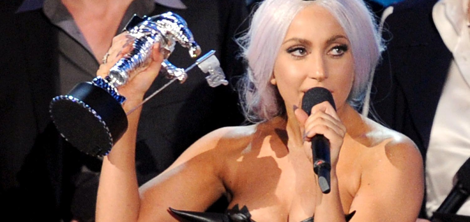 Lady Gaga Oscar'a Aday