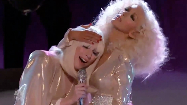 Lady Gaga & Christina Aguilera – Do What U Want (Live The Voice)