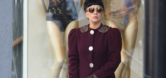 Lady Gaga Gelinlik Mağazasında Görüldü