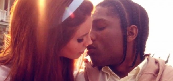 John F. Kennedy'nin Eşi Oldu