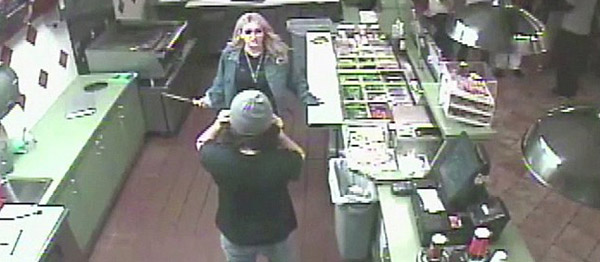 Britney Spears’ın Kardeşi Bıçakla Dehşet Saçtı – Britney Spears’ın kardeşi Jamie Lynn Spears bıçakla dükkan bastı