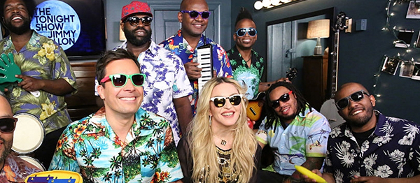 Madonna'dan ''Bitch I'm Madonna'' Performansı!