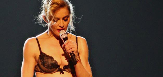 Madonna Bunu Da Yaptı