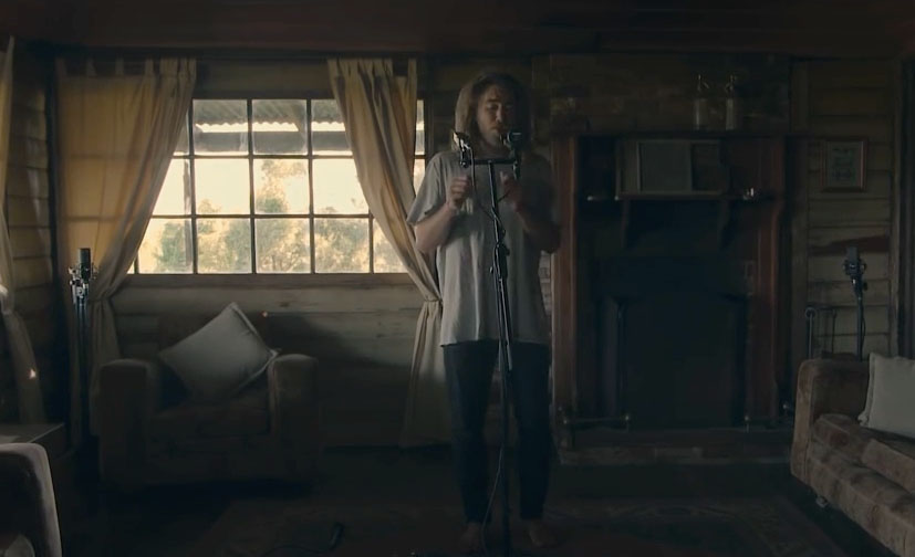 Matt Corby – Monday