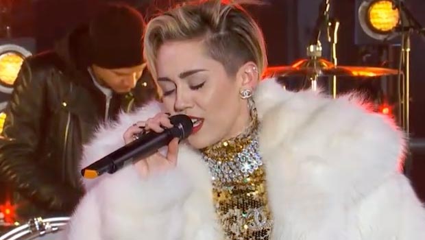 Miley Cyrus – Get It & Wrecking Ball – New Year's Rockin' Eve 14
