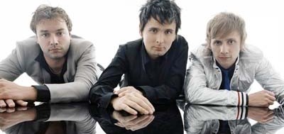 Muse'un Basçısı Ölümden Nasıl Döndü?