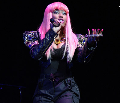 Nicki Minaj – Medley (iHeart Music Festival)