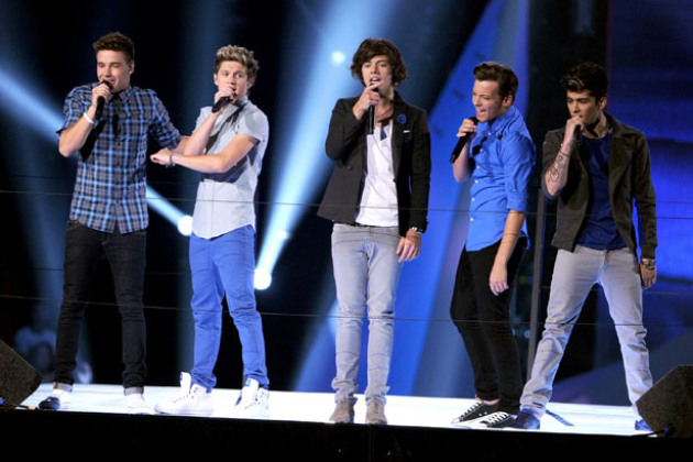 One Direction – (VMA Performance)