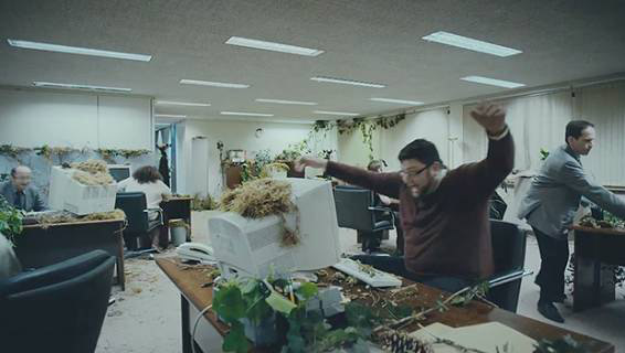 Passenger – Scare Away The Dark