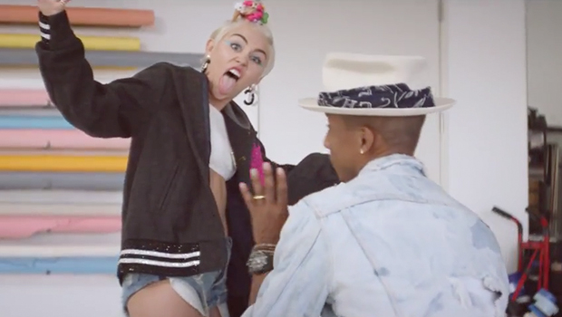 Pharrell Williams – Come Get It Bae ft. Miley Cyrus