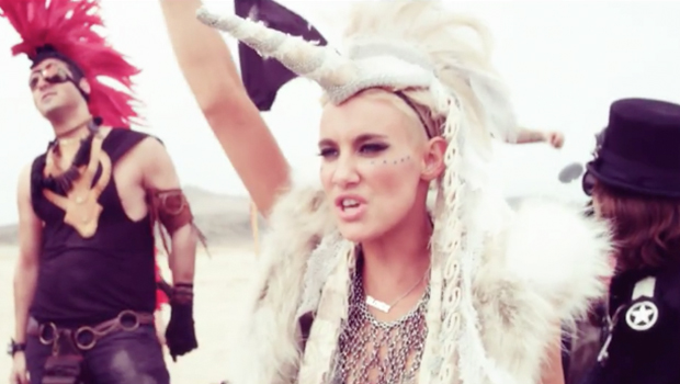 R3hab & Nervo & Ummet Ozcan – Revolution