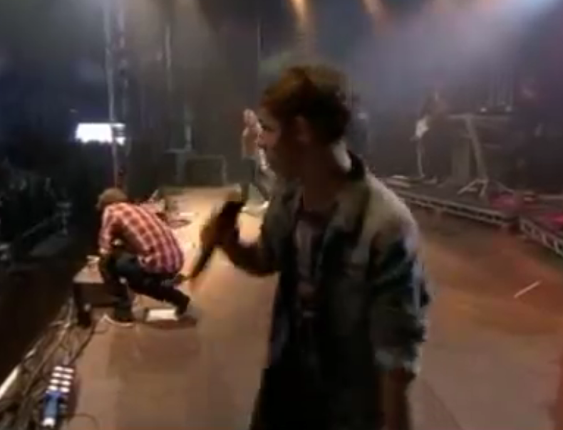 The Wanted – Glad You Came (V Festival 2011 live performance)