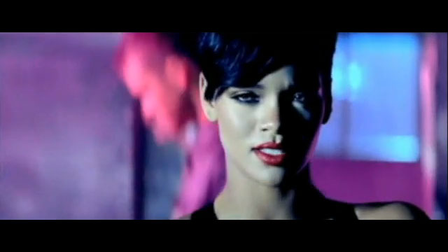 Rihanna – Te Amo
