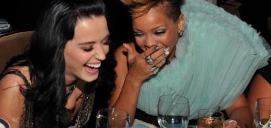 Sıkı dostlara" yasak geldi