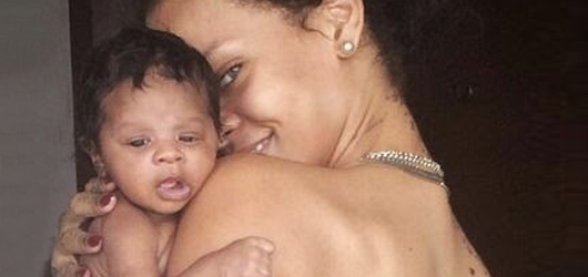 Rihanna, Yeni Aşkından Ayrılamıyor