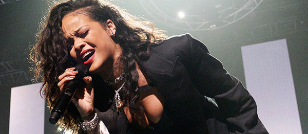 Rihanna'nın Son Yayınladığı Single'ı Çalıntı mı?