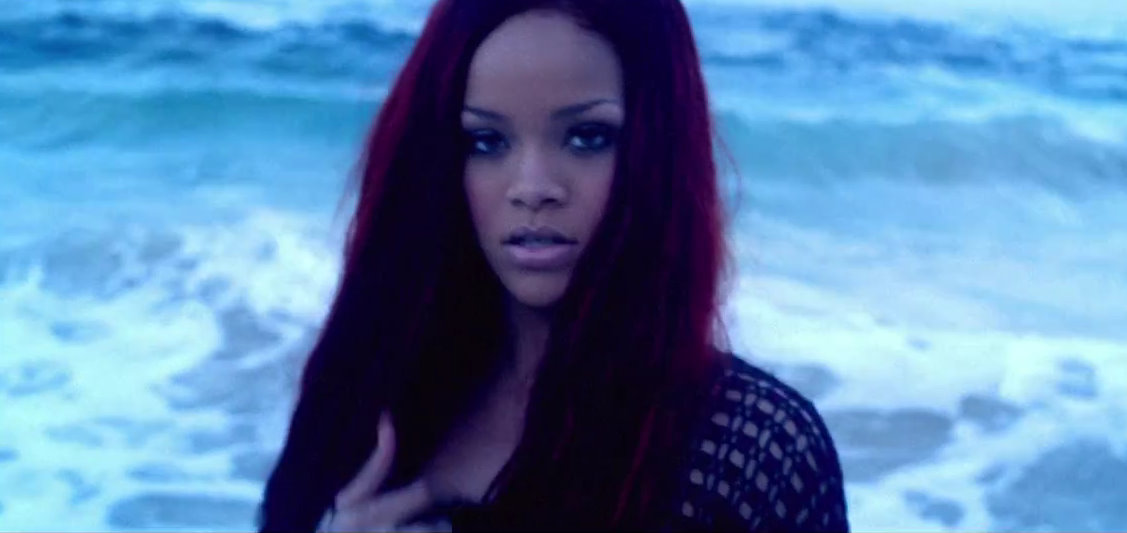 Rihanna'nın yeni klibi "Man Down" – video