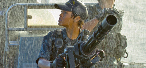 Rihanna'yı Hiç Böyle Görmediniz