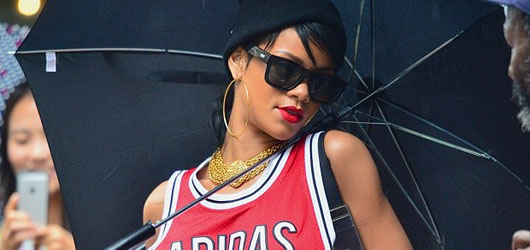 Rihanna, Yeni Tarzıyla Sokaklarda