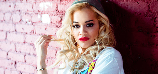 Rita Ora'dan Elle'ye Olay Pozlar