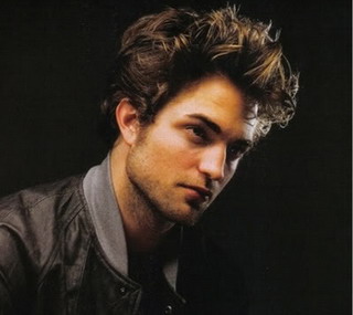 Robert Pattinson demiryolunda