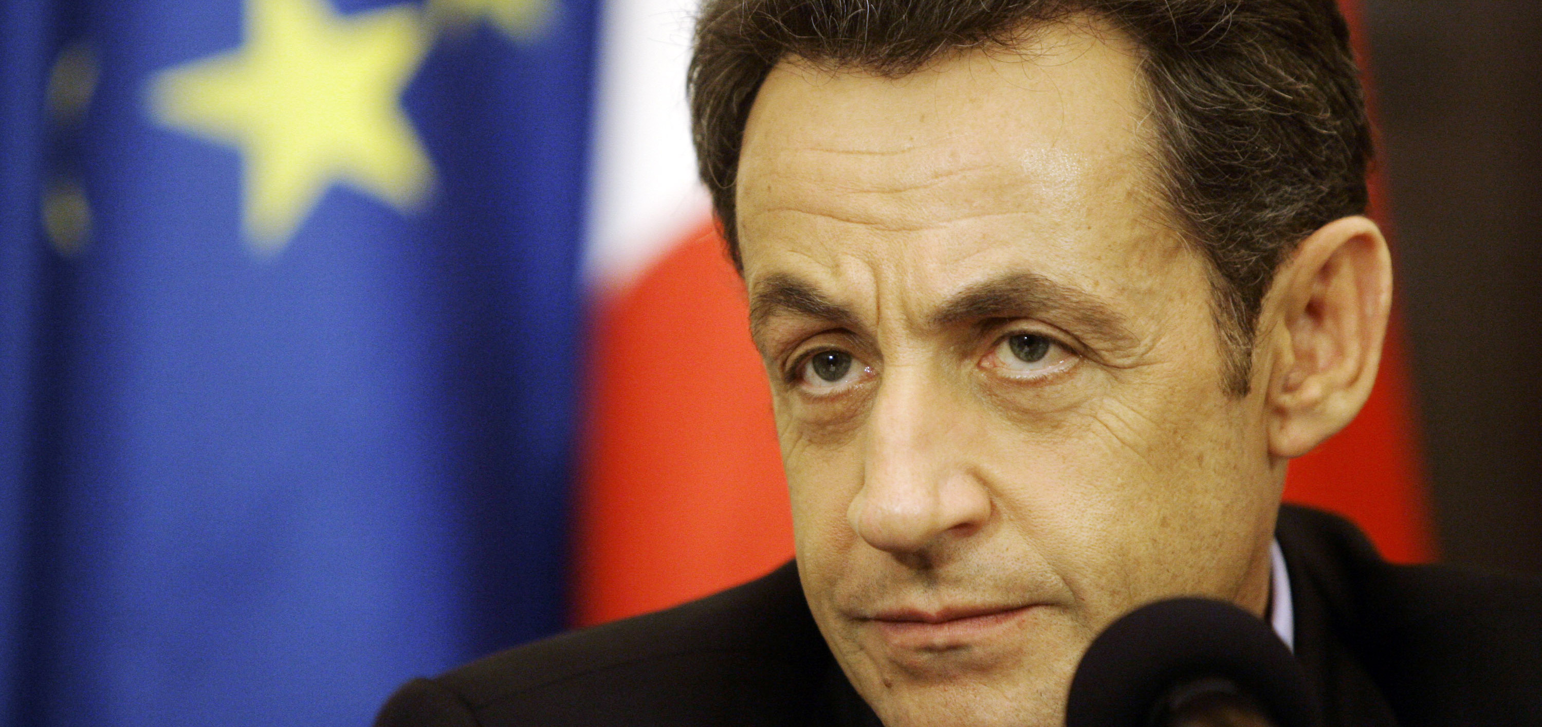 Sarkozy Gözaltına Alındı