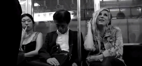 Ke$ha'dan Metro'da Konser – Japonlar Ke$ha'yı tanıyamadı