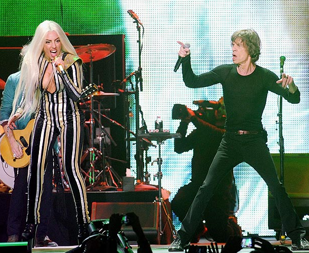 Rolling Stones – Gimme Shelter (ft. Lady Gaga)