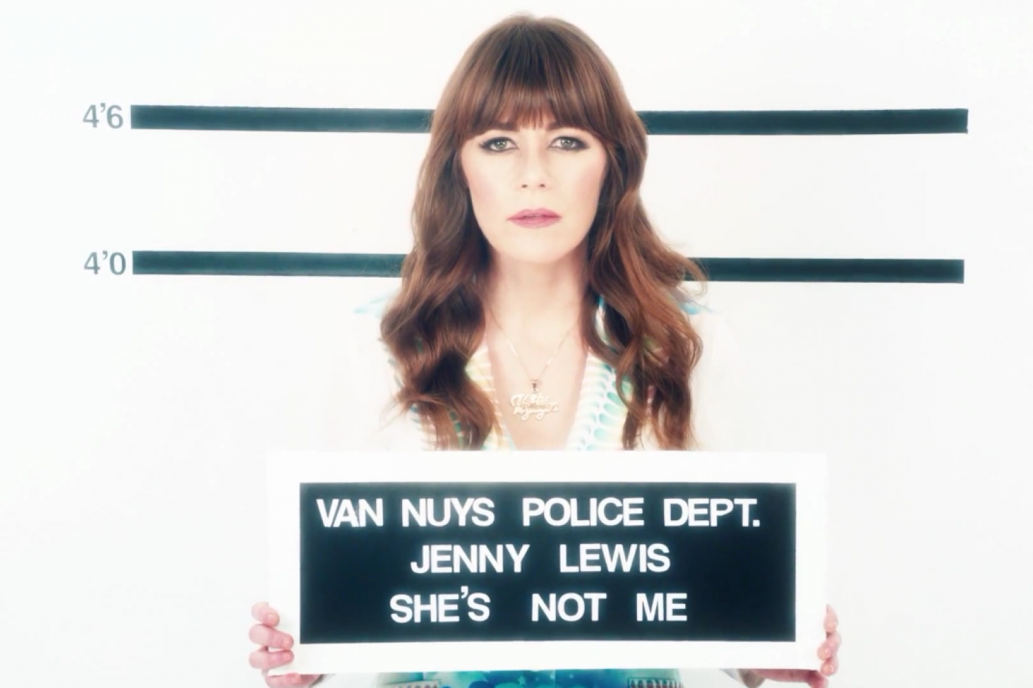Jenny Lewis – She's Not Me