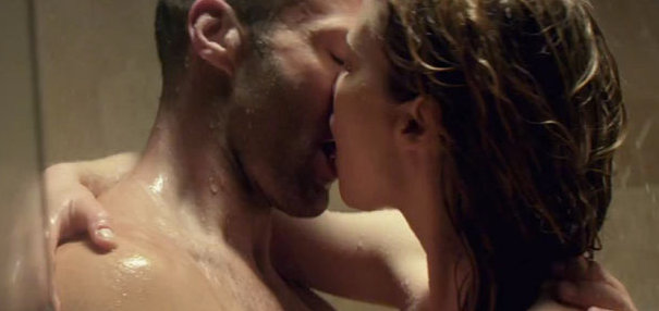 Jennifer Lopez ve Jason Statham’dan Cesur Sahneler