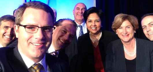 Dünya'nın En Pahalı Selfie'si