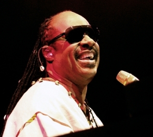 Stevie Wonder’dan Steven Tyler’a Mutlu Yıllar!