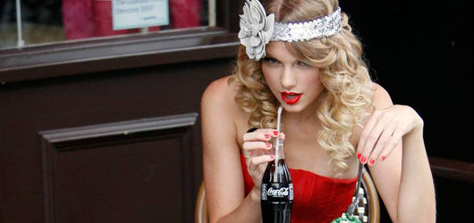 Taylor Swift Coca-Cola'nın Yüzü – Yeni diyet kola reklamı