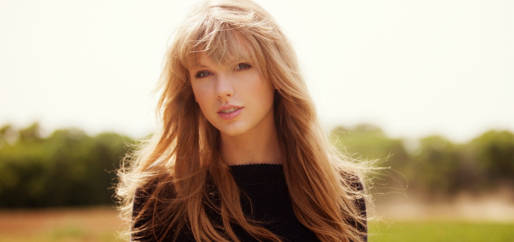 Taylor Swift'ten jest – Hasta hayranıyla birlikte şarkı söyledi
