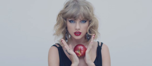 Taylor Swift Medyaya Sitem Etti