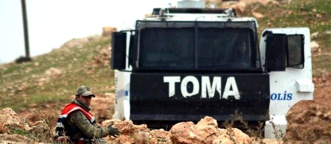 Askeri Aracın Geçişi Sırasında Mayın Patlatıldı!