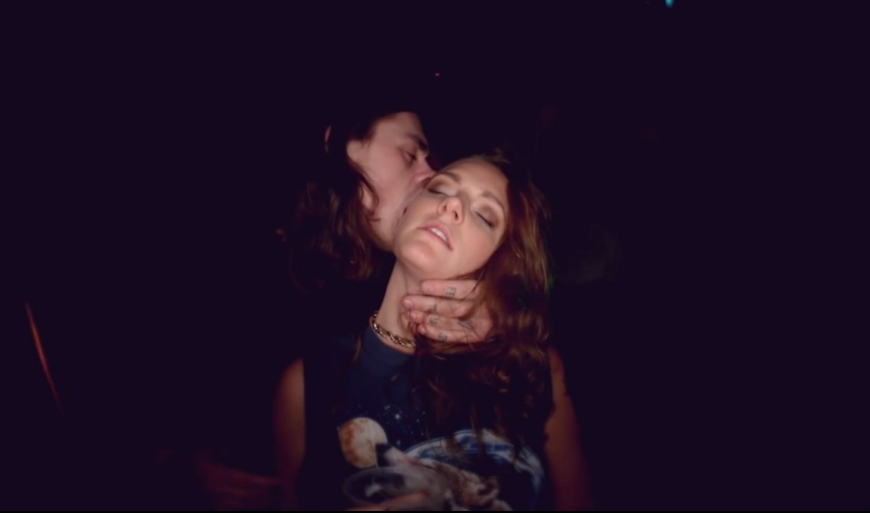 Tove Lo – Hippie Sabotage Remix