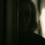 Adele’in yüz ifadelerinden neler anlamalıyız?