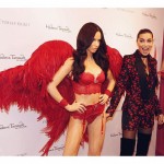 Adriana Lima Mumdan Heykel foto -13