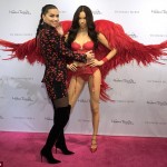 Adriana Lima Mumdan Heykel foto -19