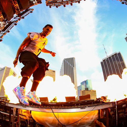 Afrojack – Boom