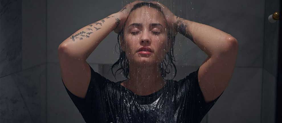 Demi Lovato Çıplaklığa Evet Dedi!