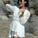 Demi Lovato’nın Deniz Keyfi 20