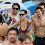 Katy Perry Havuzda – 11