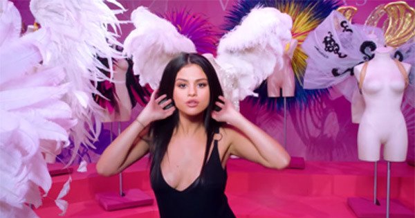 Selena Gomez – Hands To Myself – Victoria’s Secret Veriyon
