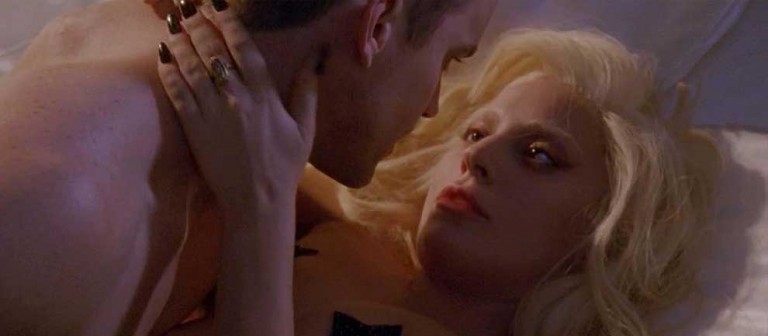 Lady Gaga’nın Cüretkar Sahneleri