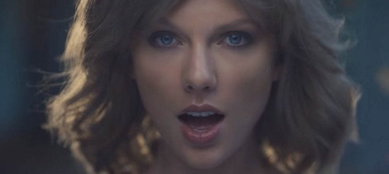 Out Of The Woods Çekimlerinden Bir Kare Yayınlandı