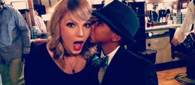 Taylor Swift’in İkizi Ortalığı Karıştırdı!